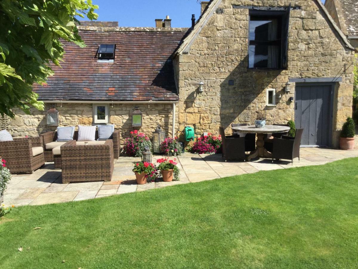 Villa Popfosters Barn Weston Subedge Esterno foto